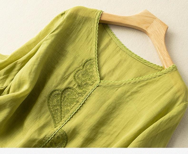 Elegance Cotton Tunic with Delicate Embroidery