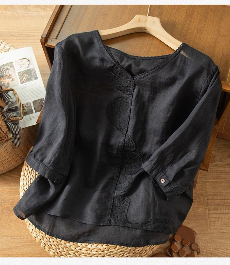 Elegance Cotton Tunic with Delicate Embroidery