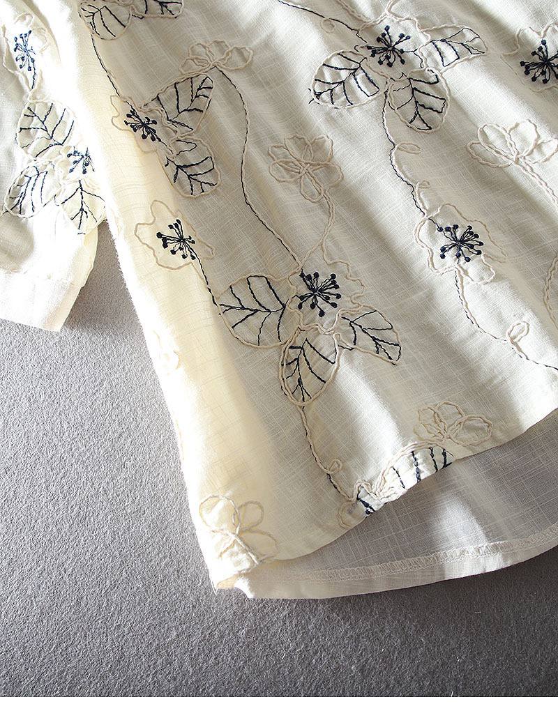 Elegant Floral Embroidered Cotton Top